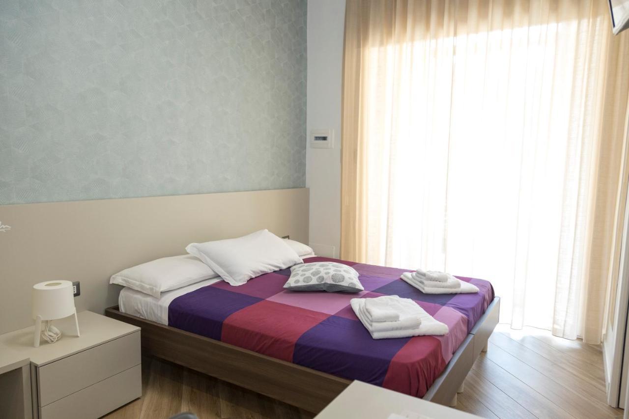 Garibaldi Rooms Napoli Eksteriør bilde