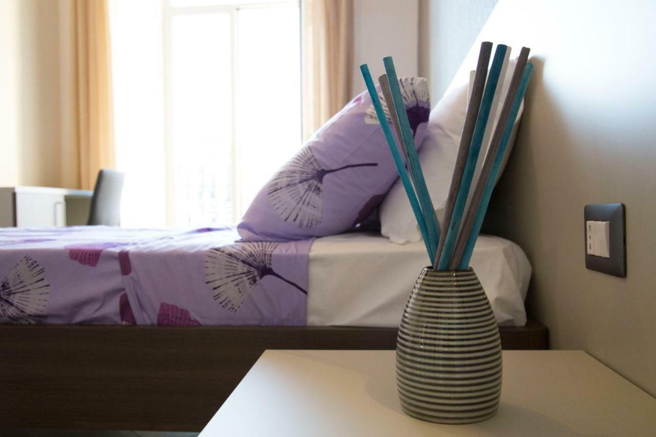 Garibaldi Rooms Napoli Eksteriør bilde