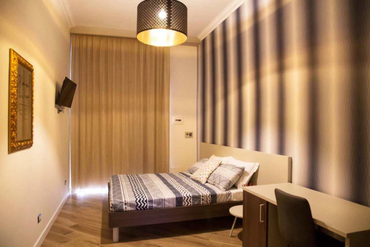 Garibaldi Rooms Napoli Eksteriør bilde