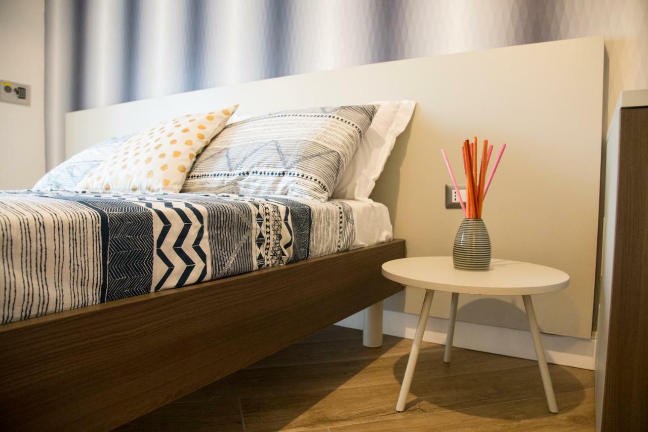 Garibaldi Rooms Napoli Eksteriør bilde