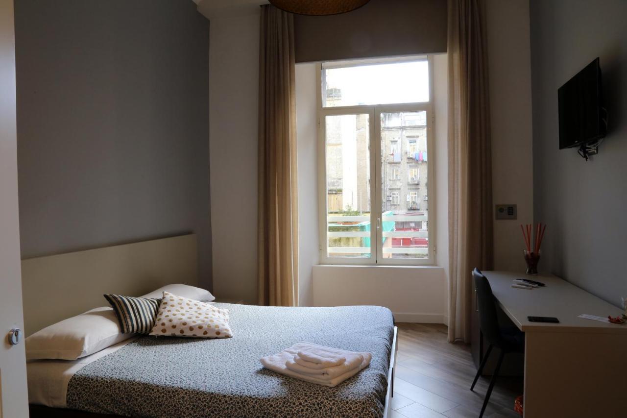 Garibaldi Rooms Napoli Eksteriør bilde